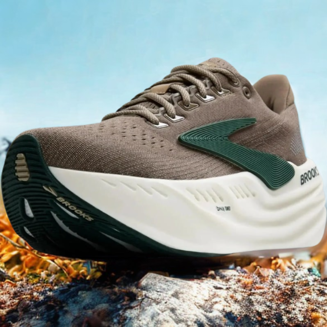 StrideForce™ MaxRacer Sneakers